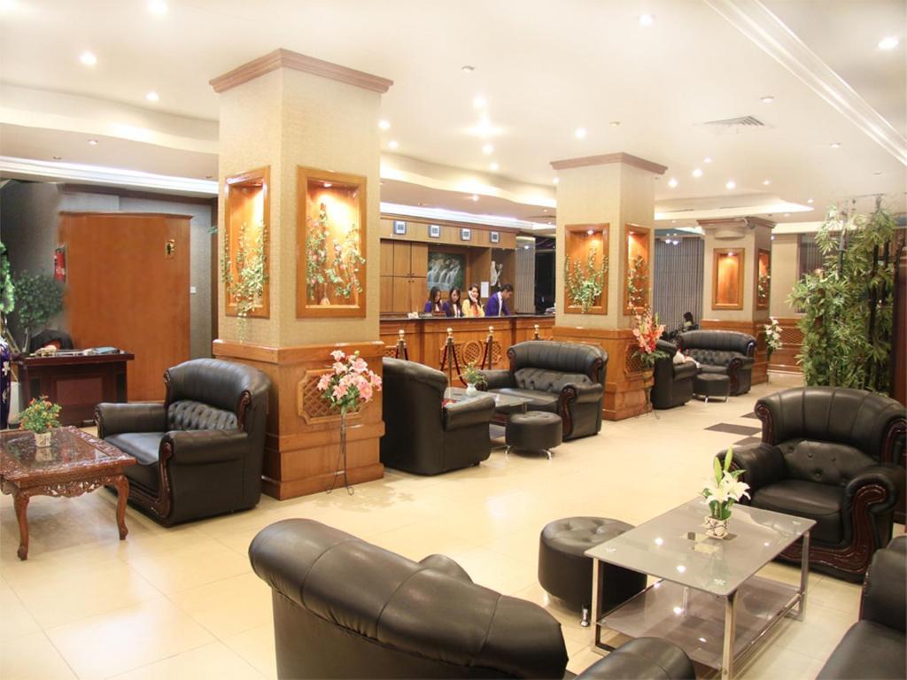Excel Treasure Hotel Yangon Exterior foto